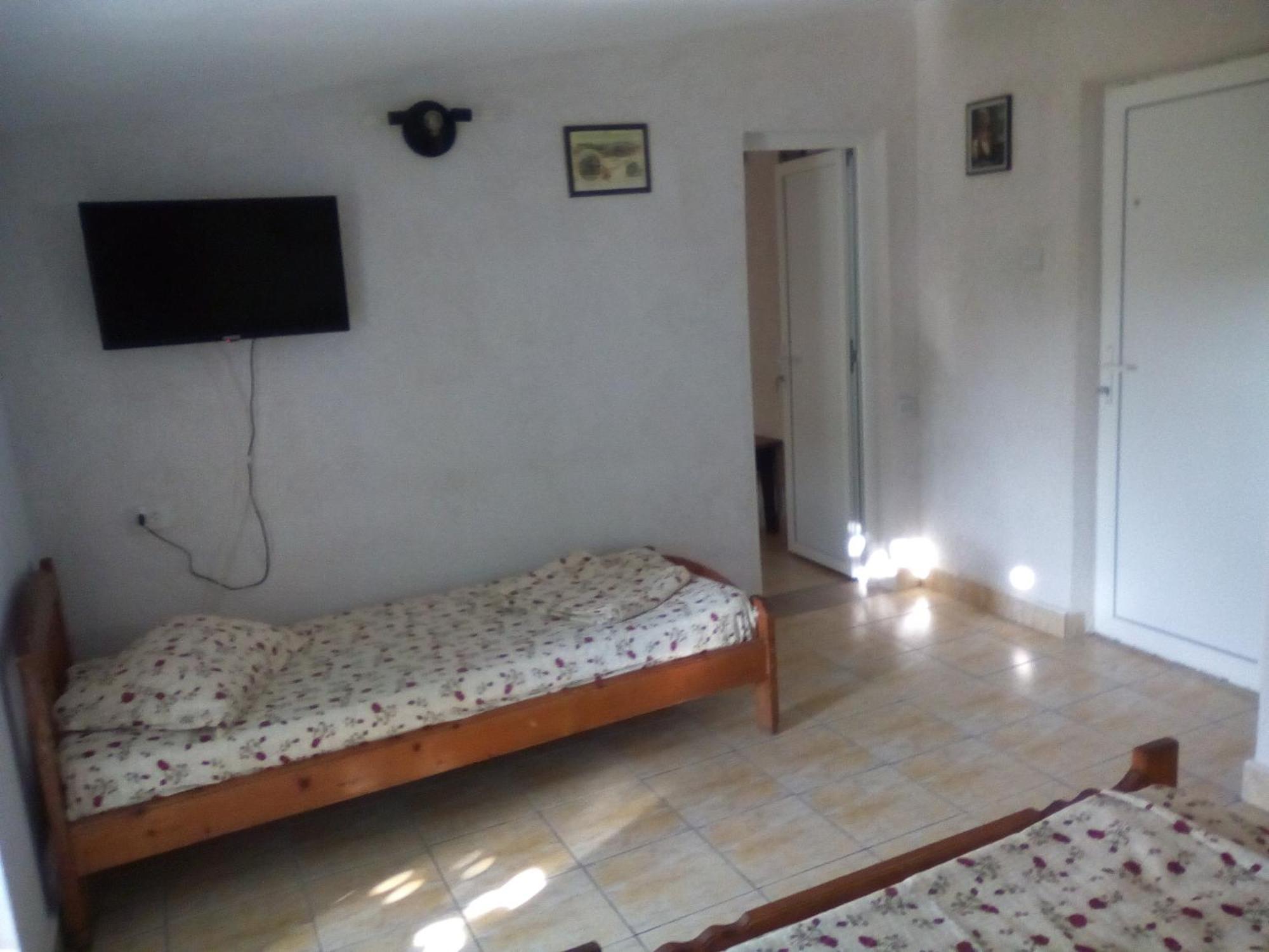 Apartamente Pinciuc Костинешти Экстерьер фото