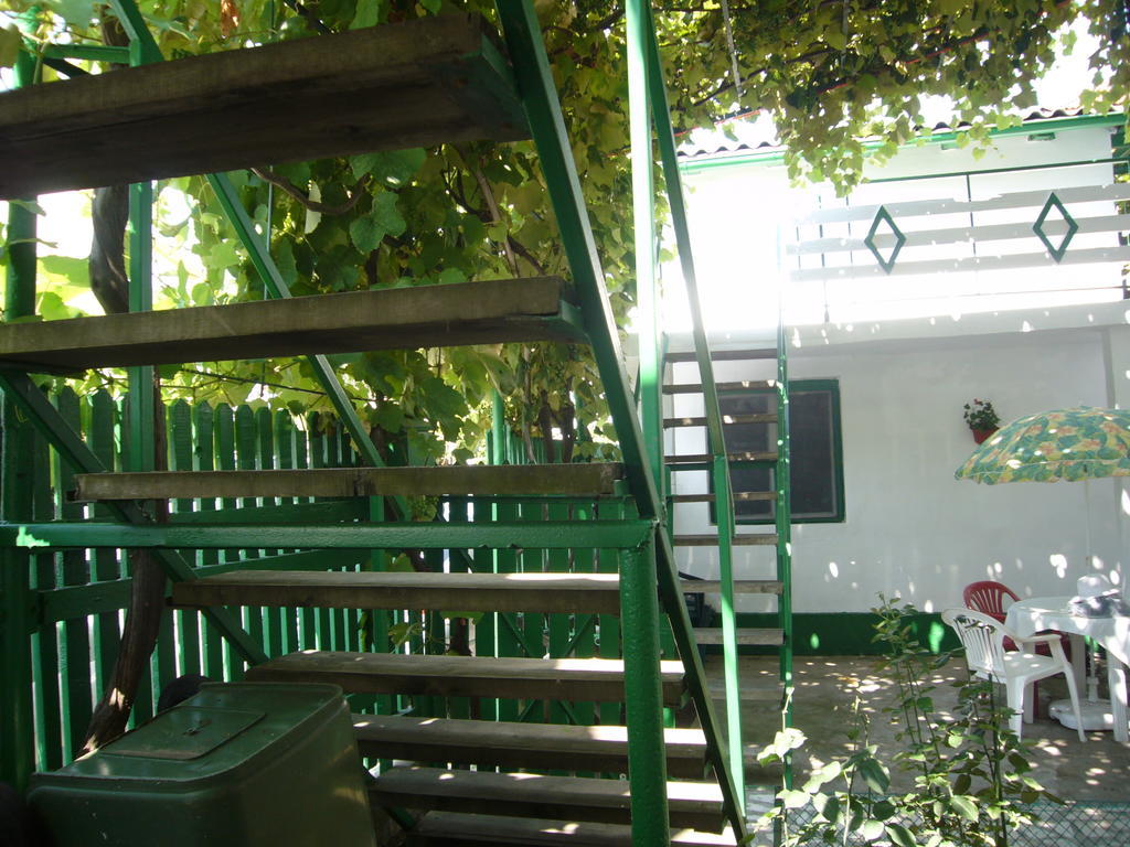 Apartamente Pinciuc Костинешти Экстерьер фото